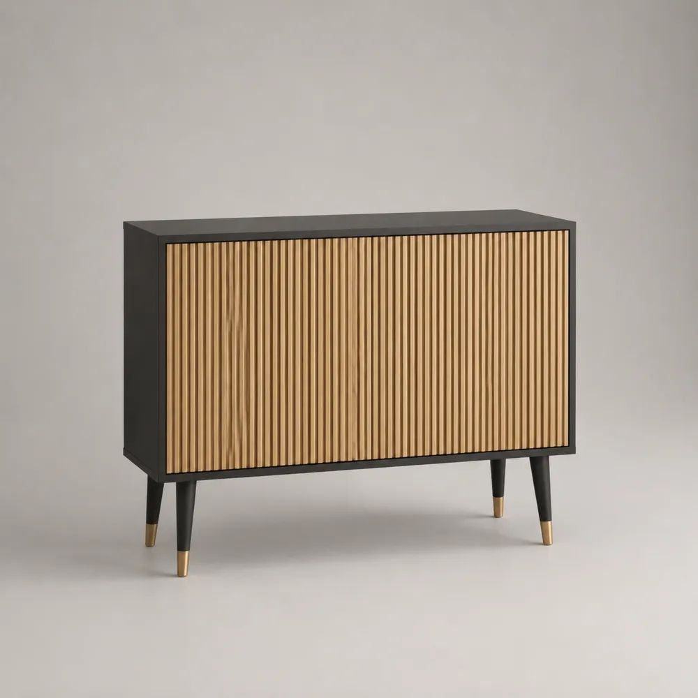 Credenza rettangolare in legno con 2 ante scanalate, nero e rovere naturale, 110 x 40 x 80 cm